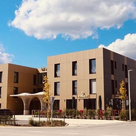 Intergroup Business & Design Hotel Ingolstadt Kosching Exteriör bild