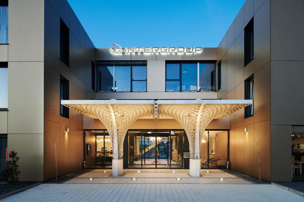Intergroup Business & Design Hotel Ingolstadt Kosching Exteriör bild